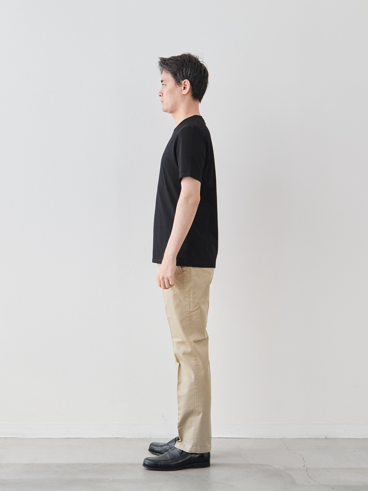 モデル 181cm 71kg サイズ LL