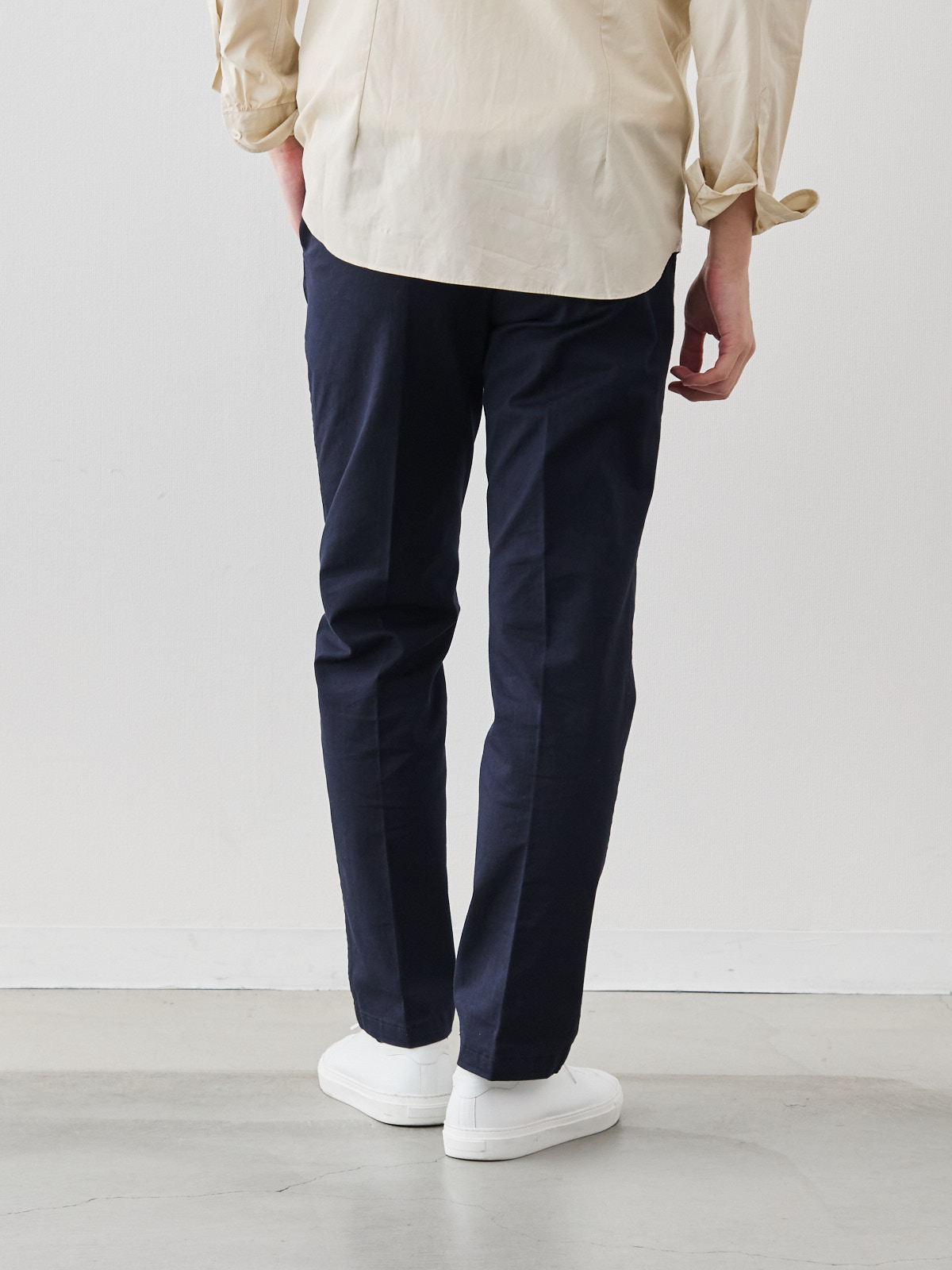 モデル 181cm 71kg サイズ L