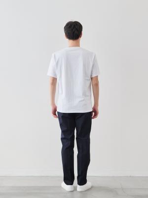 モデル 181cm 71kg サイズ LL