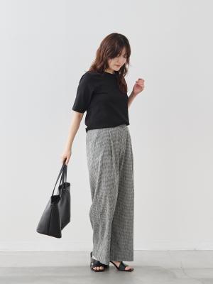 モデル 164cm サイズ 40