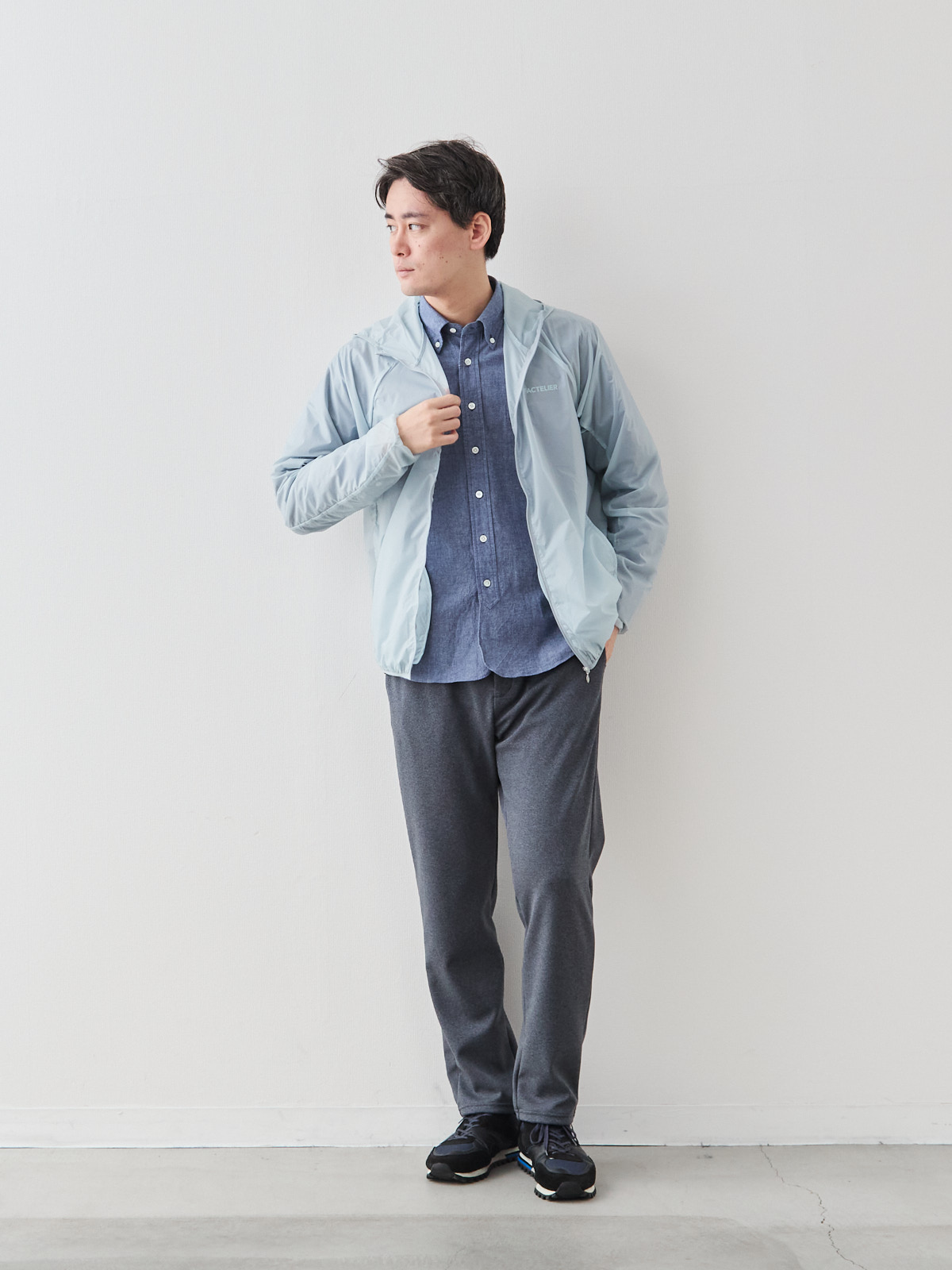 モデル 181cm 71kg サイズ L