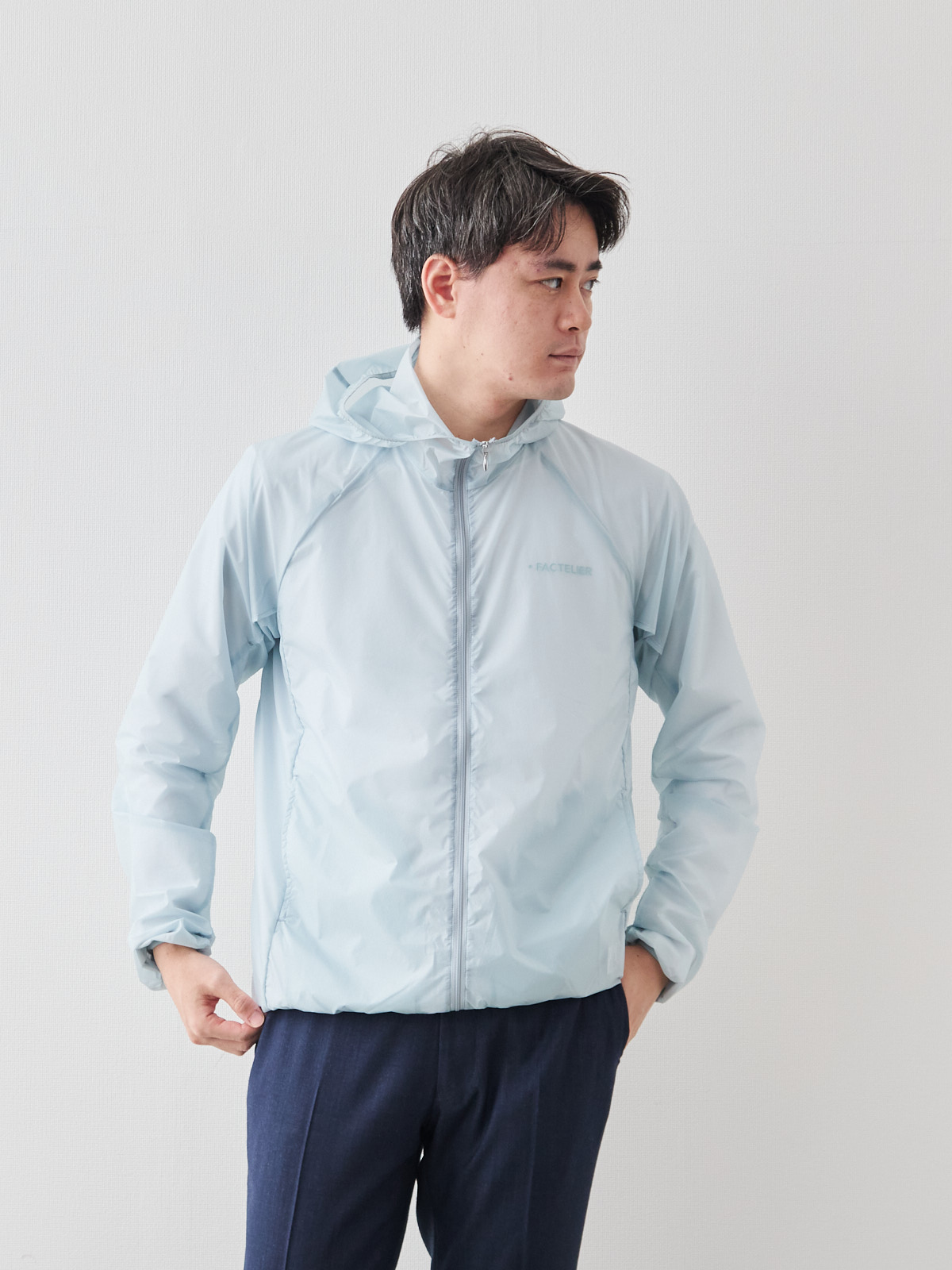 モデル 181cm 71kg サイズ L