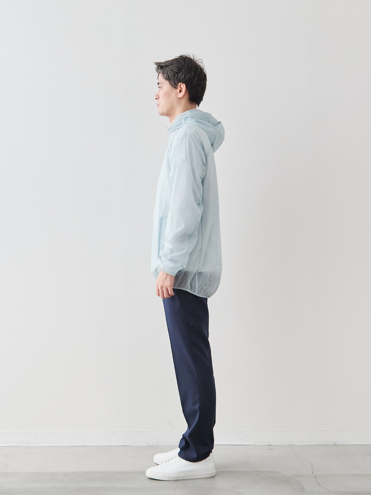 モデル 181cm 71kg サイズ LL