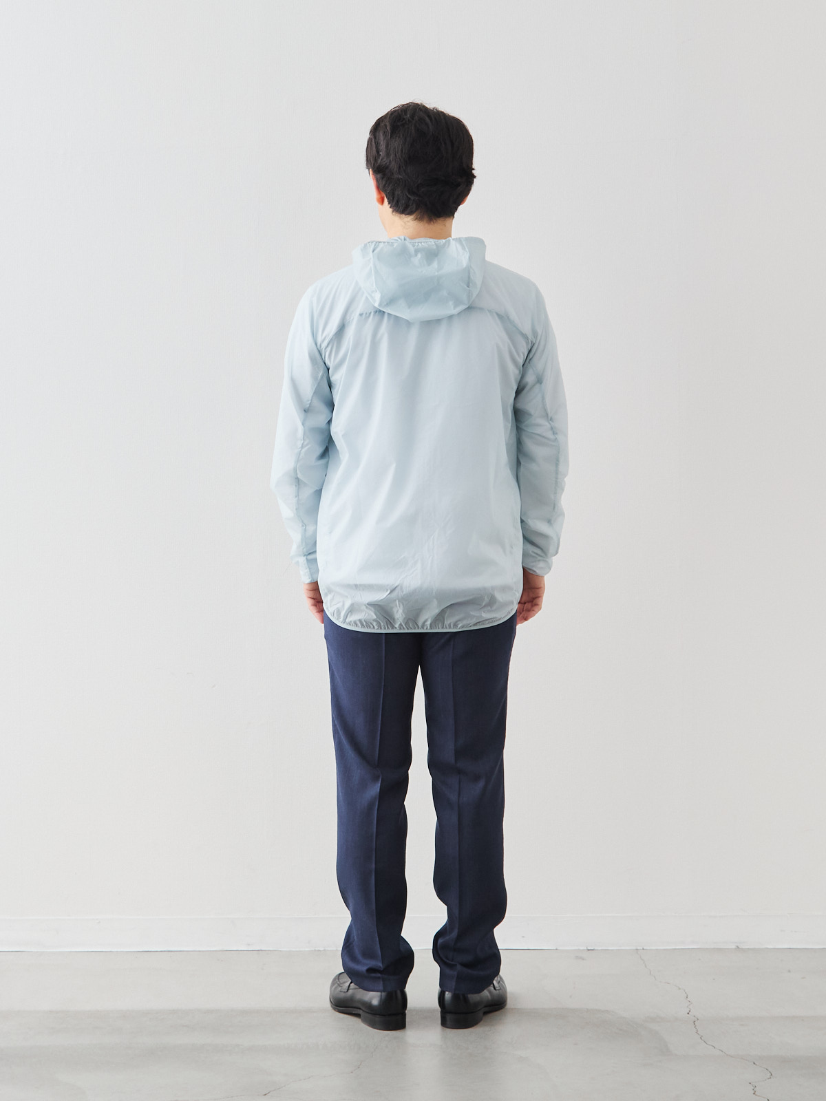 モデル 171cm 70kg サイズ L