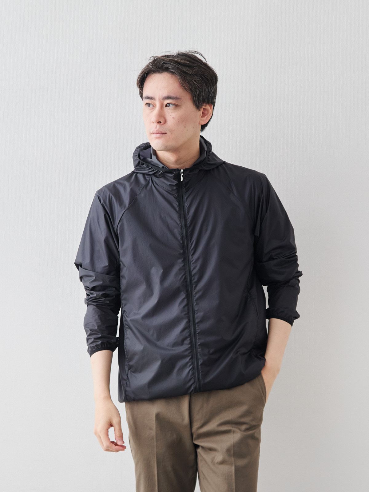 モデル 181cm 71kg サイズ L