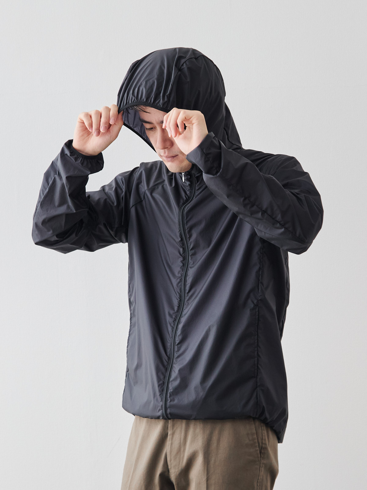 モデル 181cm 71kg サイズ L