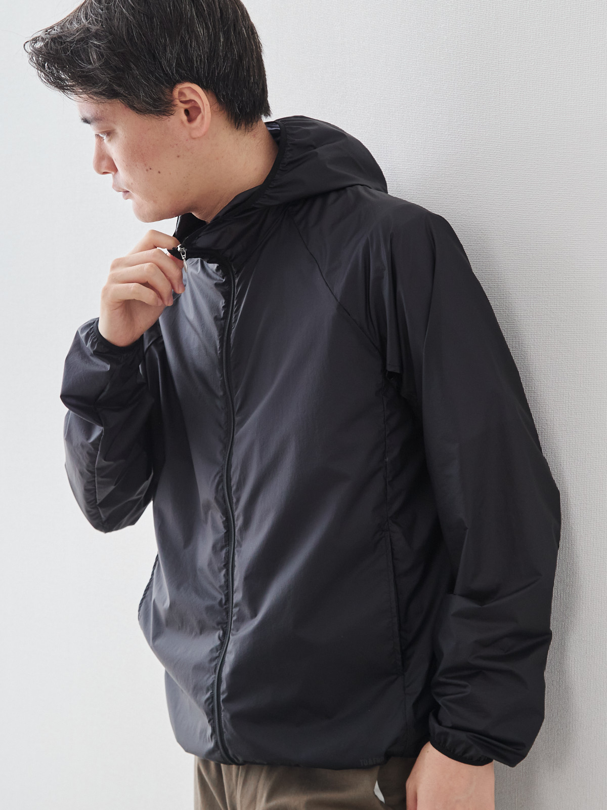 モデル 181cm 71kg サイズ L