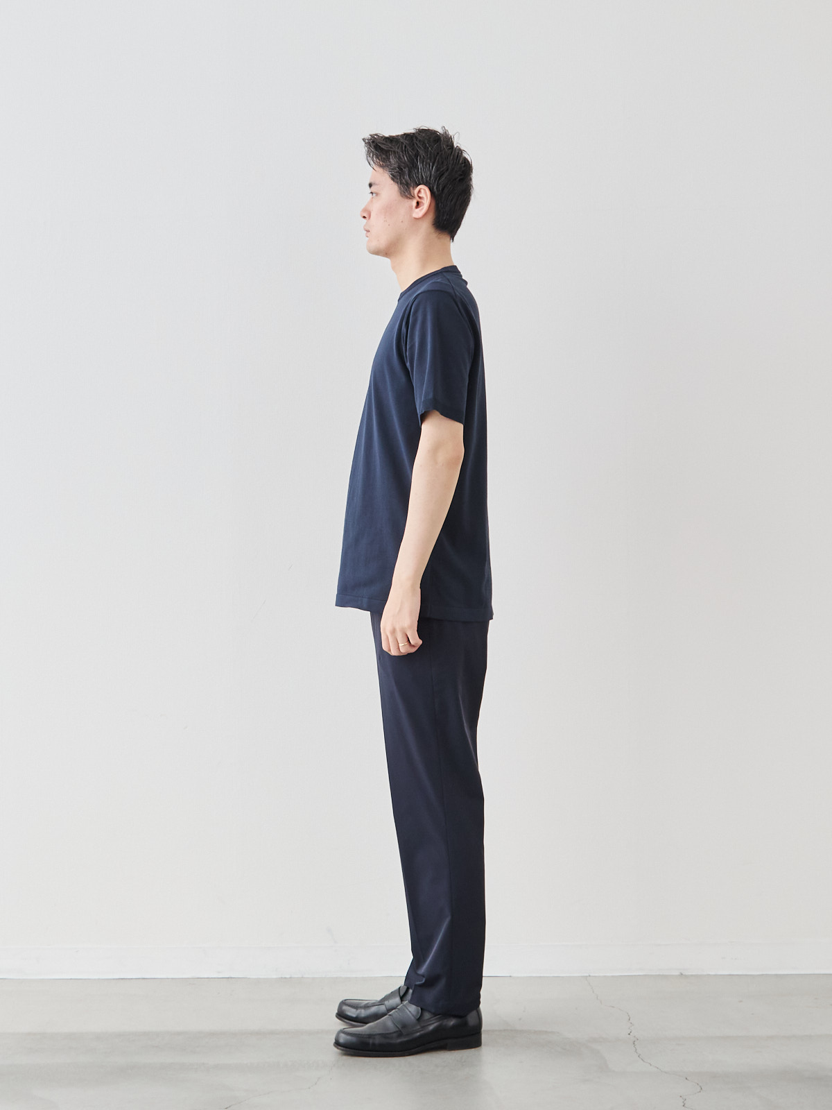 モデル 181cm 71kg サイズ LL