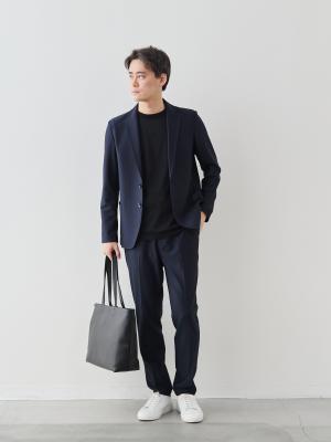 モデル 181cm 71kg サイズ L