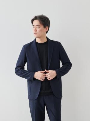 モデル 181cm 71kg サイズ L