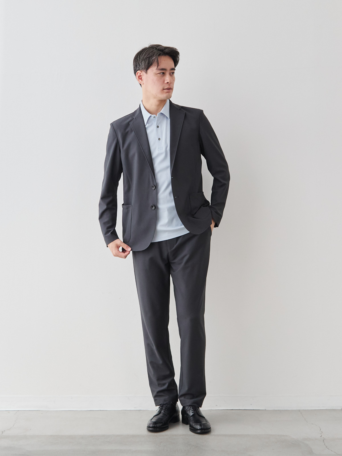 モデル 181cm 71kg サイズ L