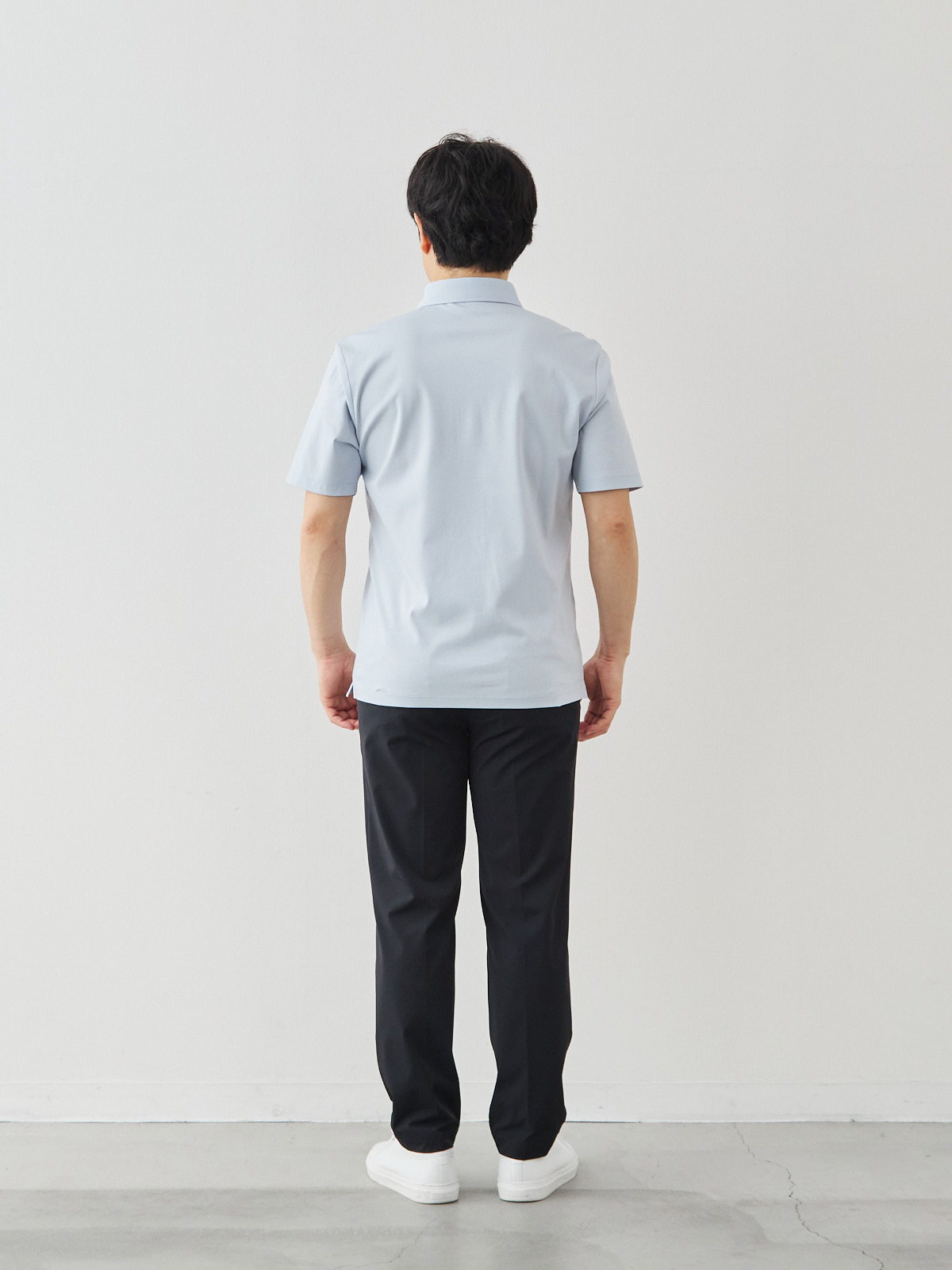 モデル 171cm 70kg サイズ L