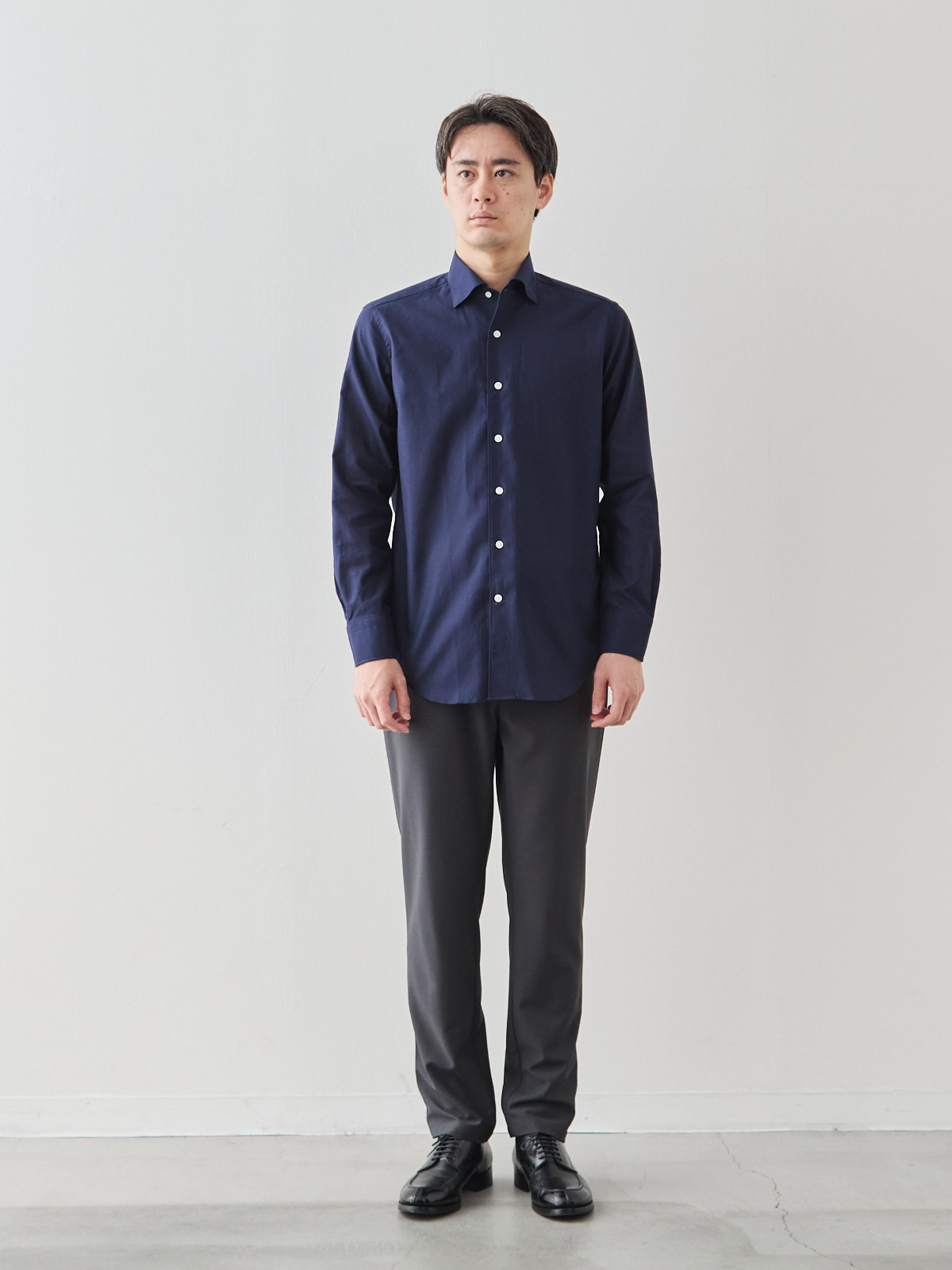 モデル 181cm 71kg ウエスト82cm サイズ L