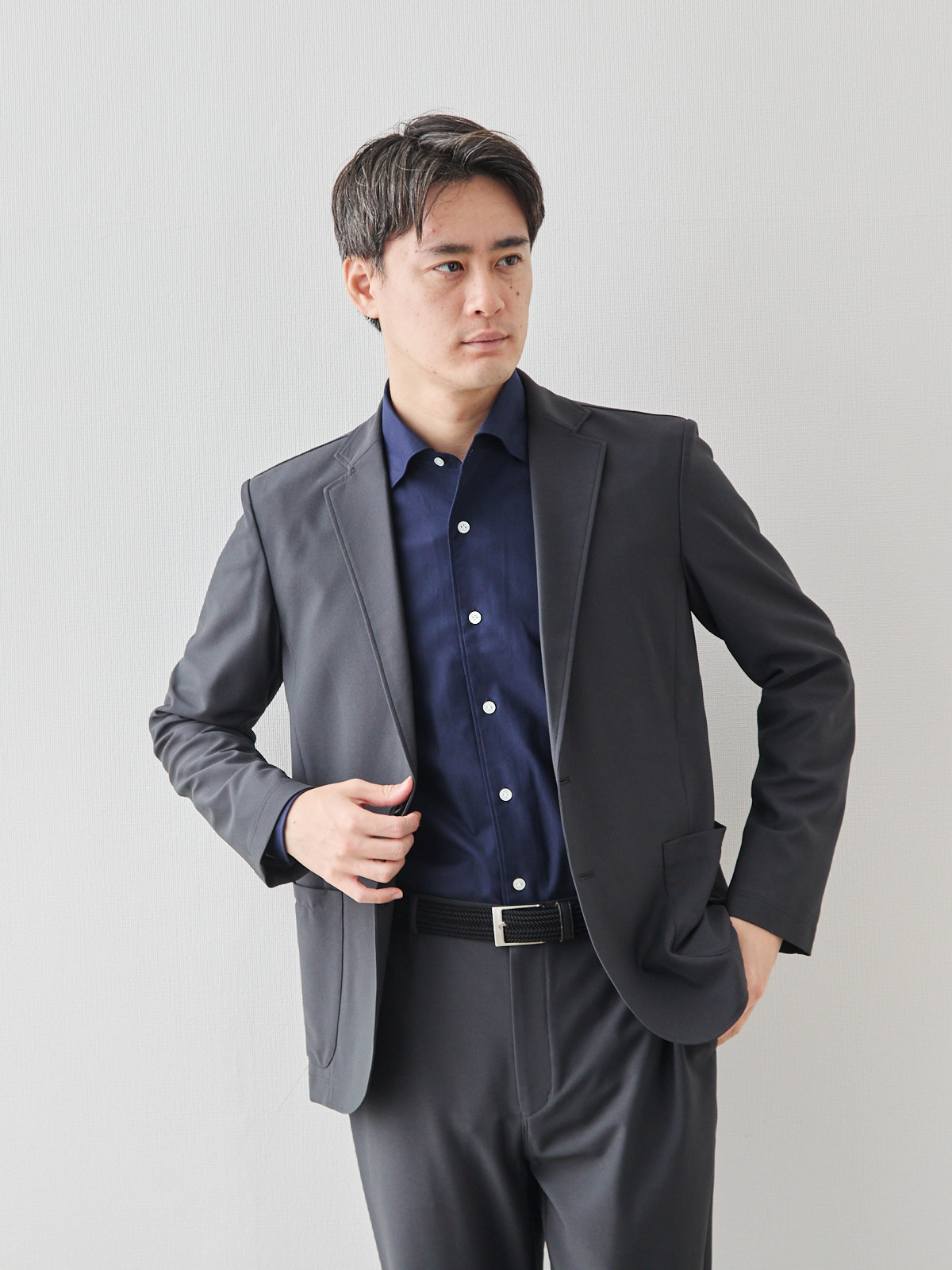 モデル 181cm 71kg ウエスト82cm サイズ L