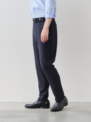 モデル 181cm 71kg ウエスト82cm サイズ L