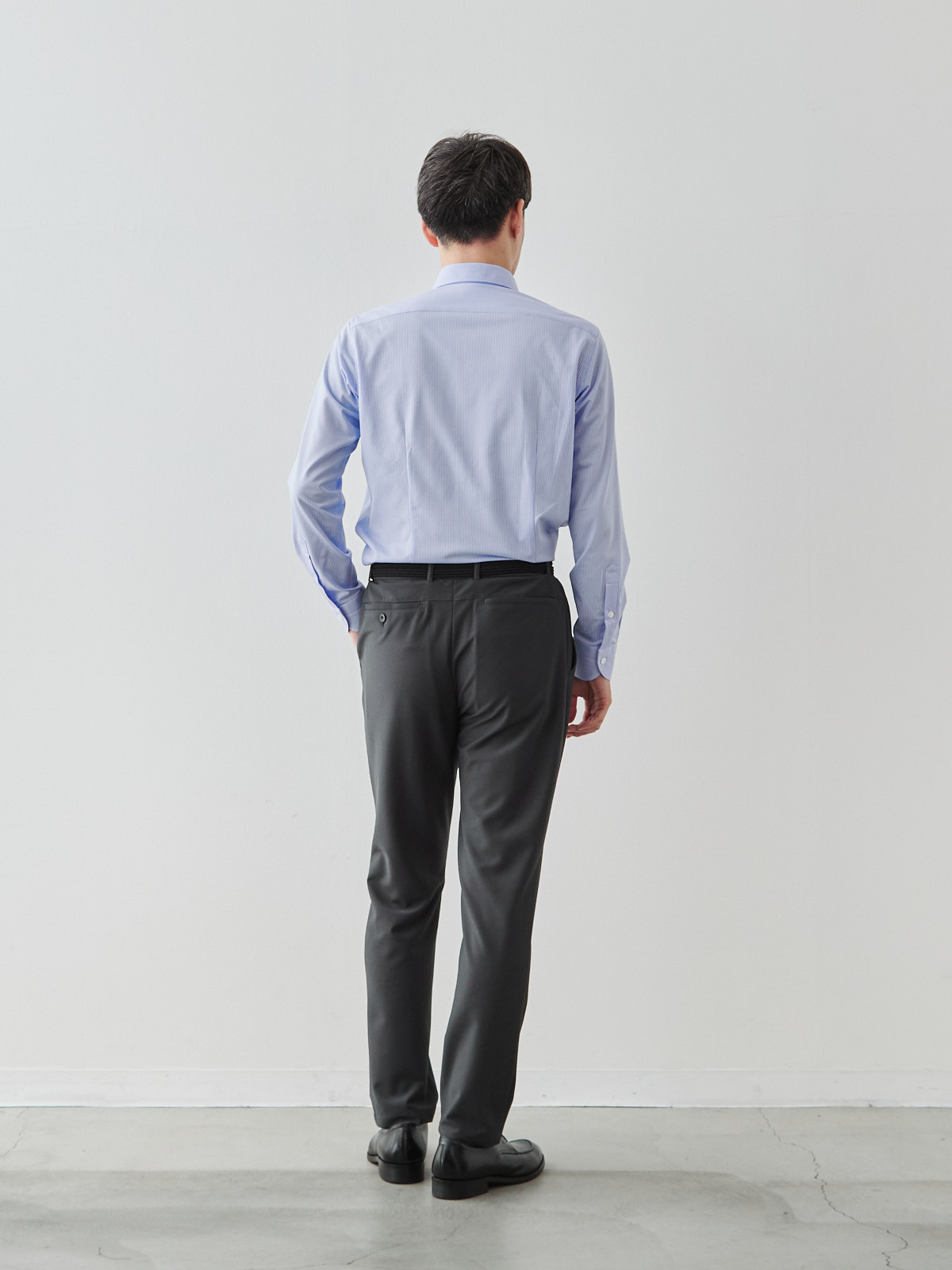 モデル 181cm 71kg ウエスト82cm サイズ L