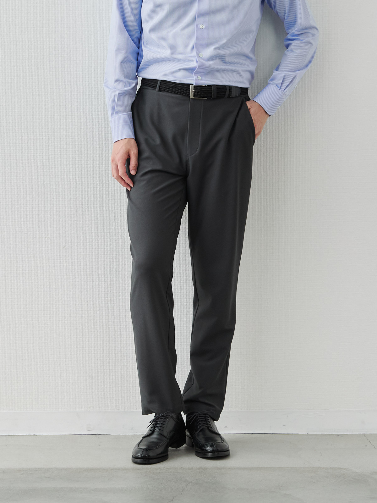 モデル 181cm 71kg ウエスト82cm サイズ L