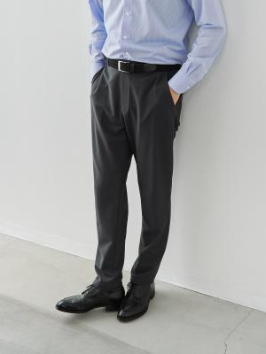 モデル 181cm 71kg ウエスト82cm サイズ L
