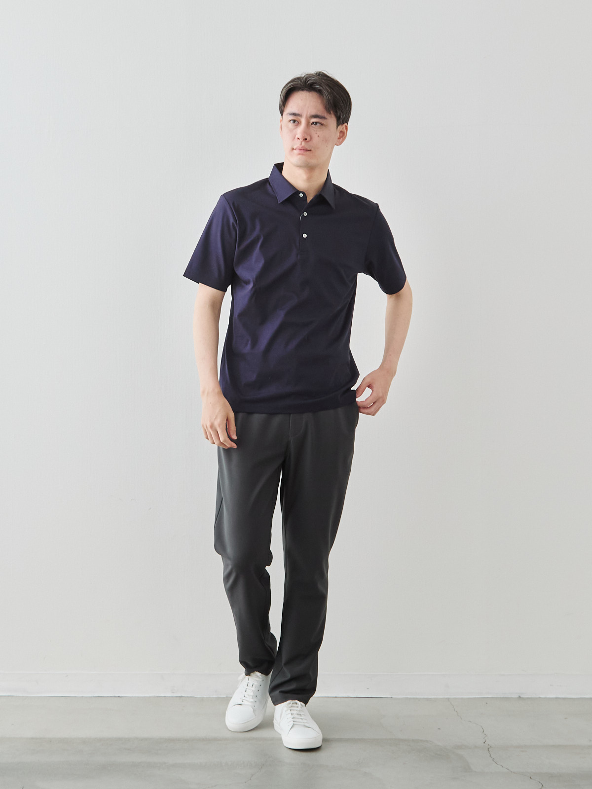モデル 181cm 71kg ウエスト82cm サイズ L