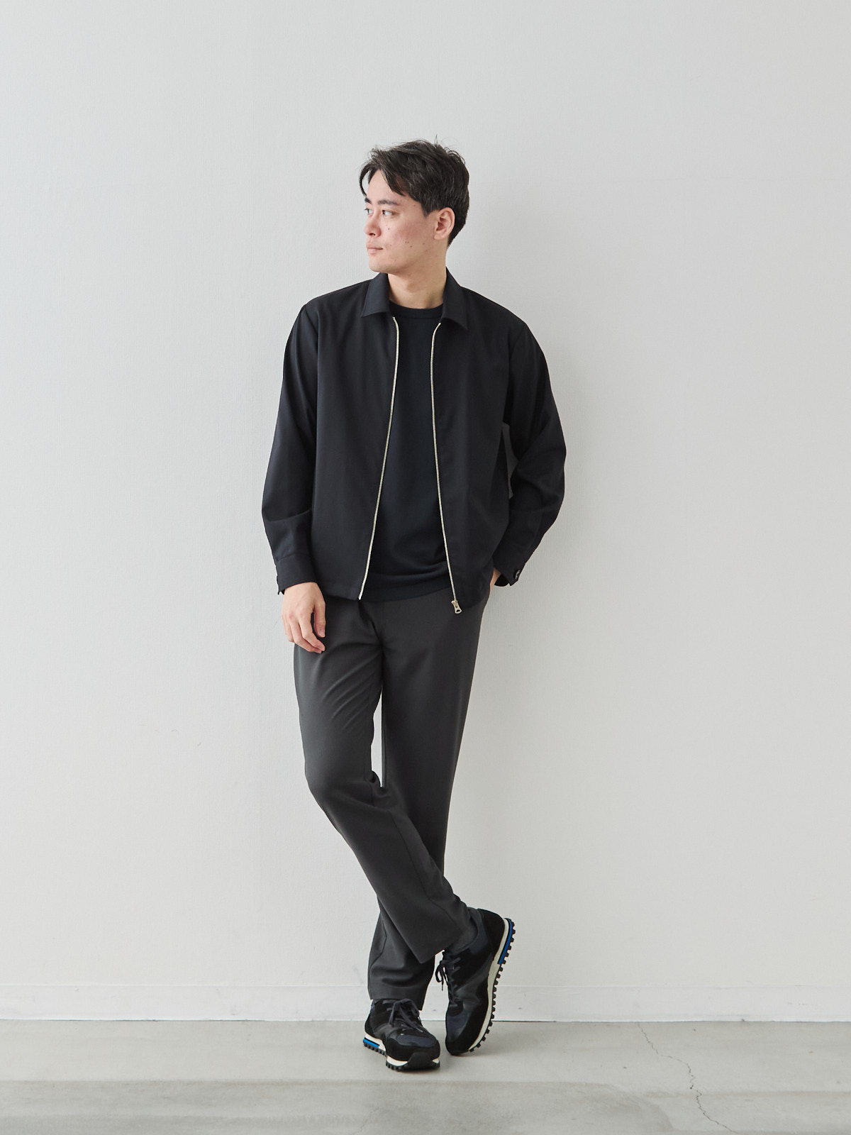 モデル 181cm 71kg ウエスト82cm サイズ L