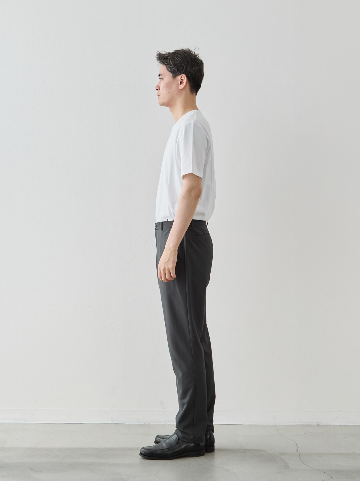 モデル 181cm 71kg ウエスト82cm サイズ L
