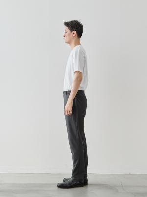 モデル 181cm 71kg ウエスト82cm サイズ L