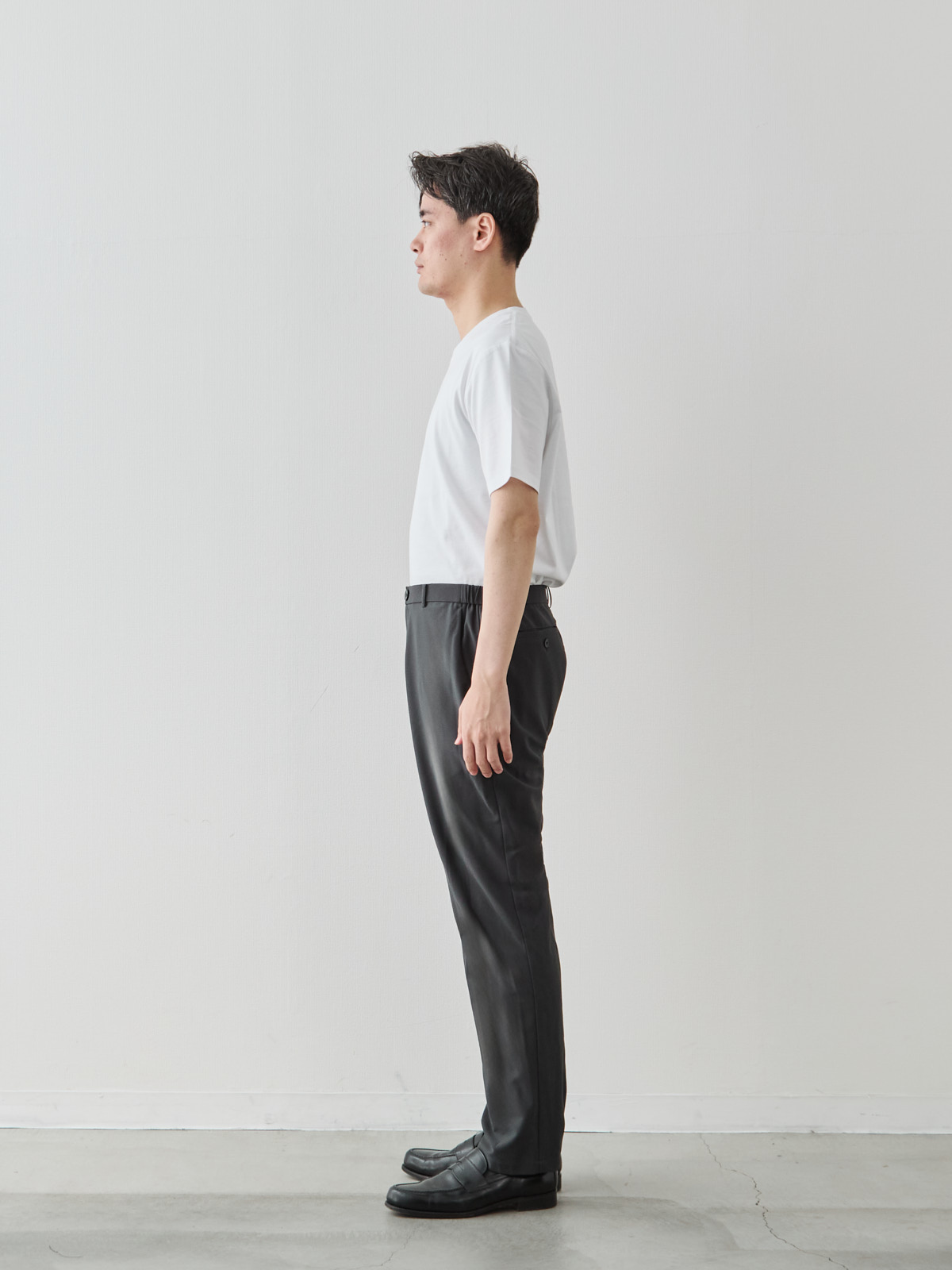 モデル 181cm 71kg ウエスト82cm サイズ LL
