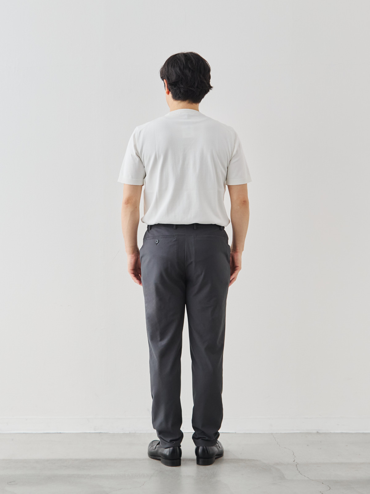 モデル 171cm 70kg ウエスト85cm サイズ M