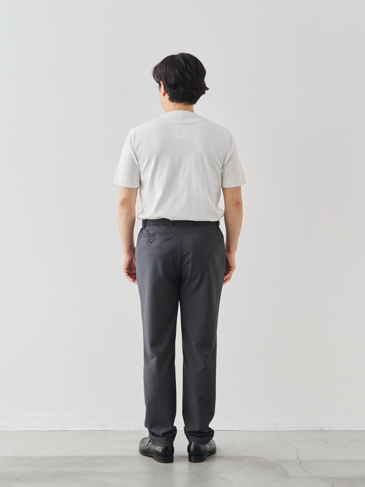 モデル 171cm 70kg ウエスト85cm サイズ L