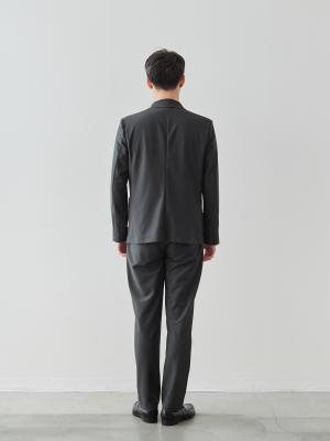 モデル 181cm 71kg ウエスト82cm サイズ L