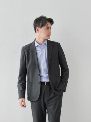 モデル 181cm 71kg ウエスト82cm サイズ L