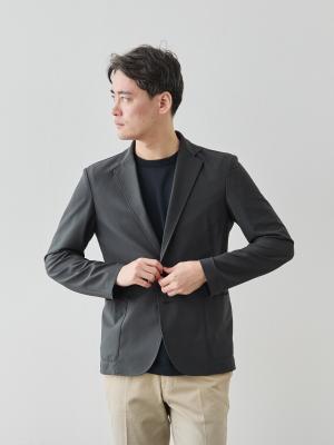 モデル 181cm 71kg ウエスト82cm サイズ L