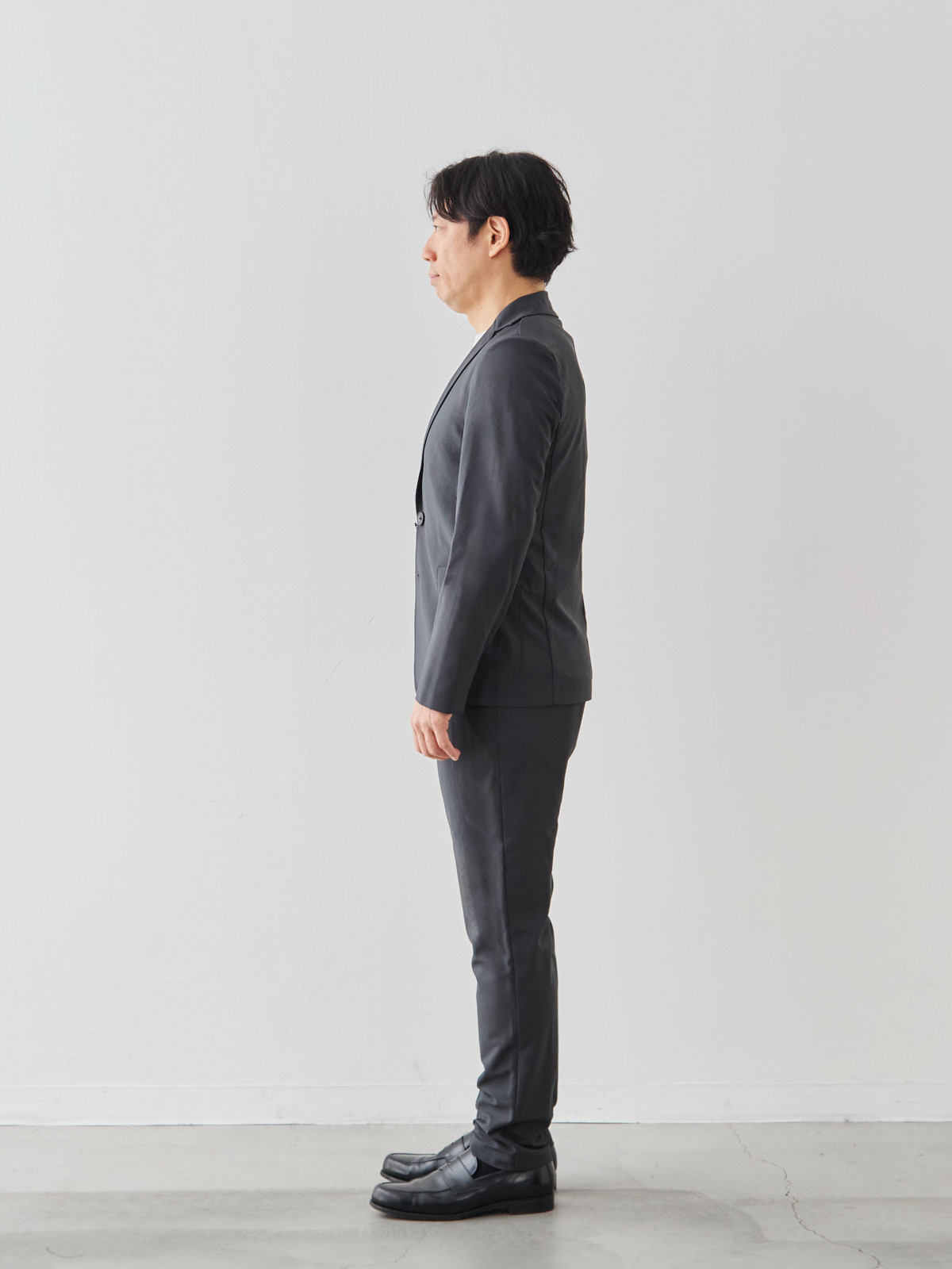 モデル 171cm 70kg ウエスト85cm サイズ M