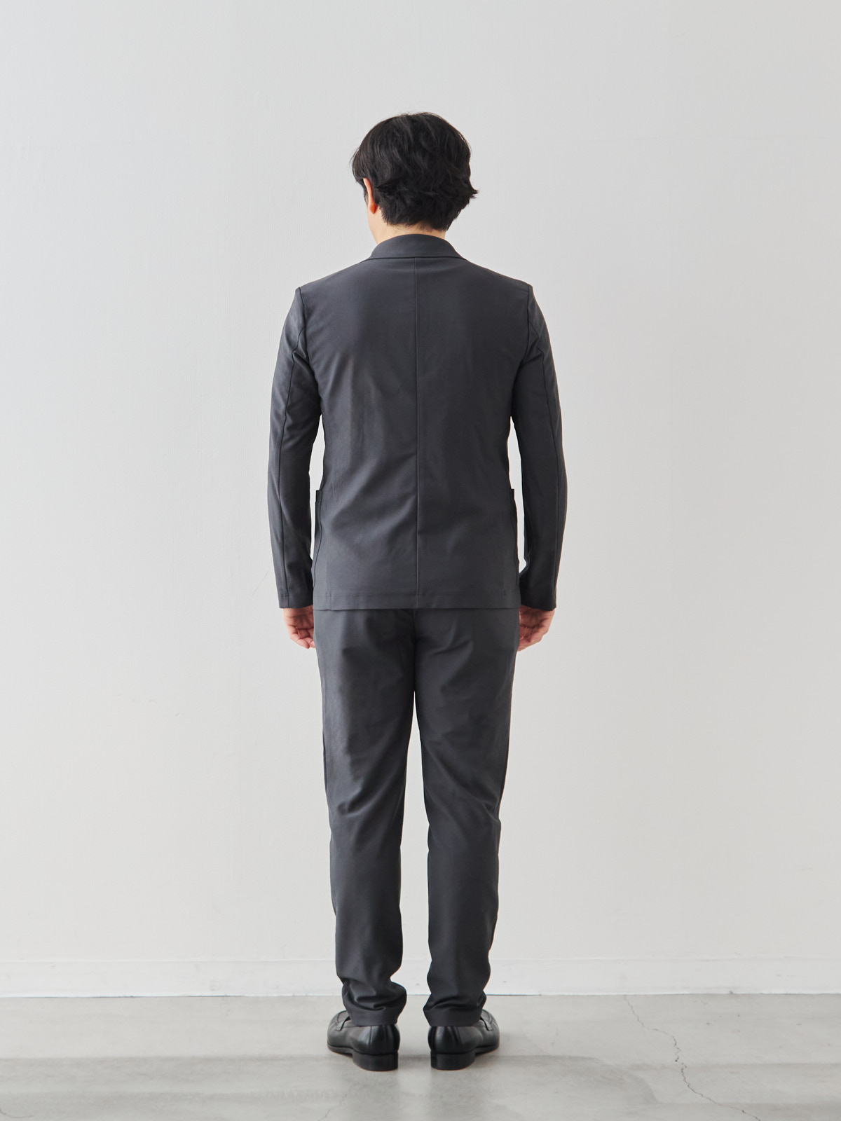 モデル 171cm 70kg ウエスト85cm サイズ M