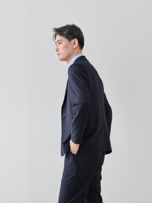 モデル 181cm 71kg ウエスト82cm サイズ L