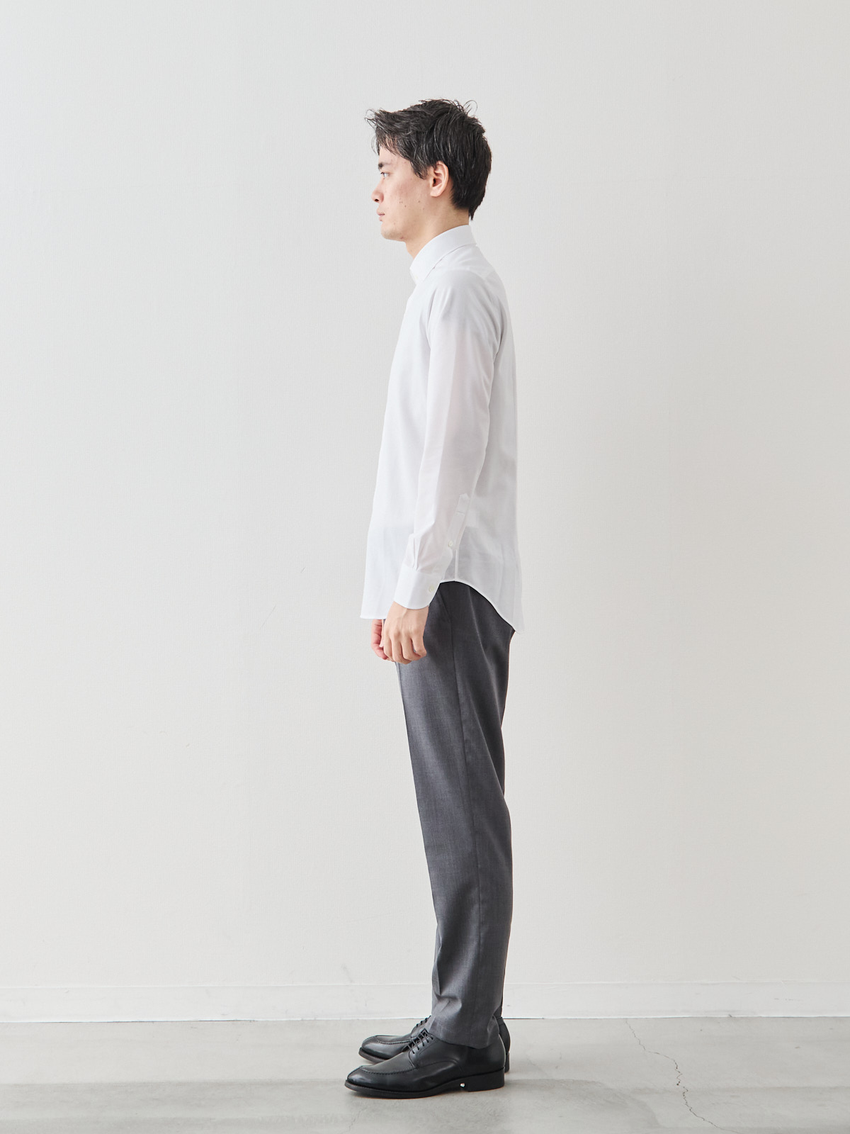 モデル 181cm 71kg ウエスト82cm サイズ L