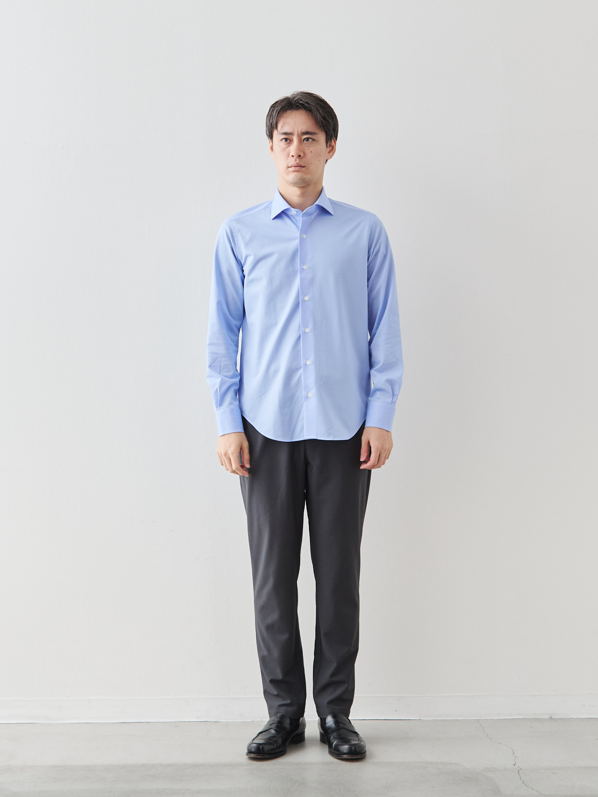 モデル 181cm 71kg ウエスト82cm サイズ L
