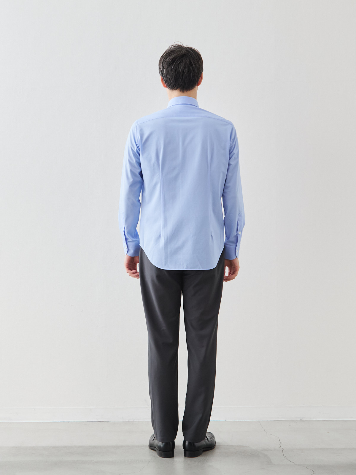 モデル 181cm 71kg ウエスト82cm サイズ L