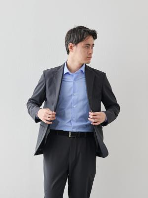 モデル 181cm 71kg ウエスト82cm サイズ L