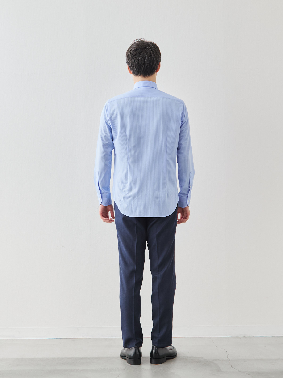 モデル 181cm 71kg ウエスト82cm サイズ L