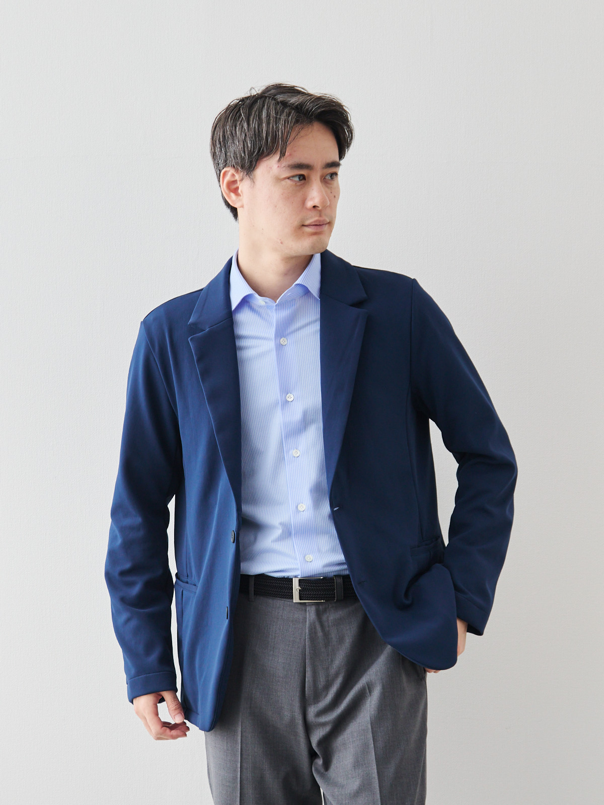 モデル 181cm 71kg ウエスト82cm サイズ L