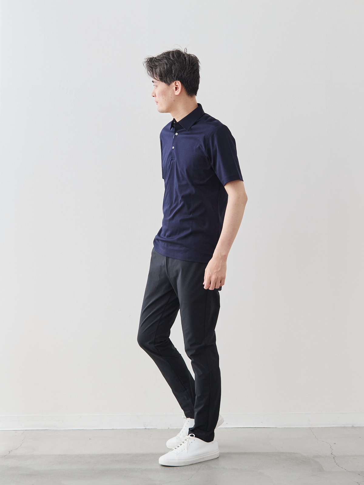 モデル 181cm 71kg ウエスト82cm サイズ L