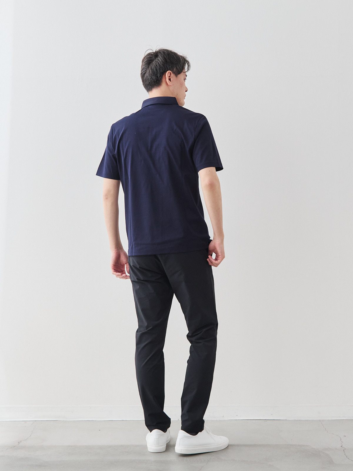モデル 181cm 71kg ウエスト82cm サイズ L