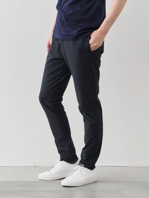 モデル 181cm 71kg ウエスト82cm サイズ L