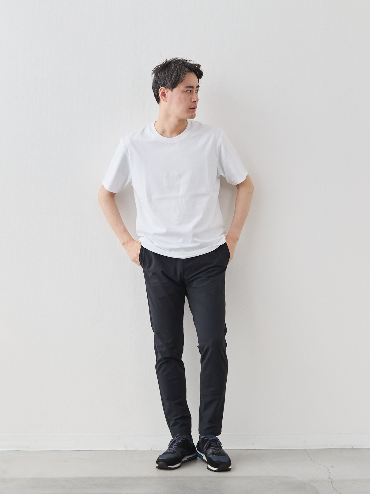 モデル 181cm 71kg ウエスト82cm サイズ L