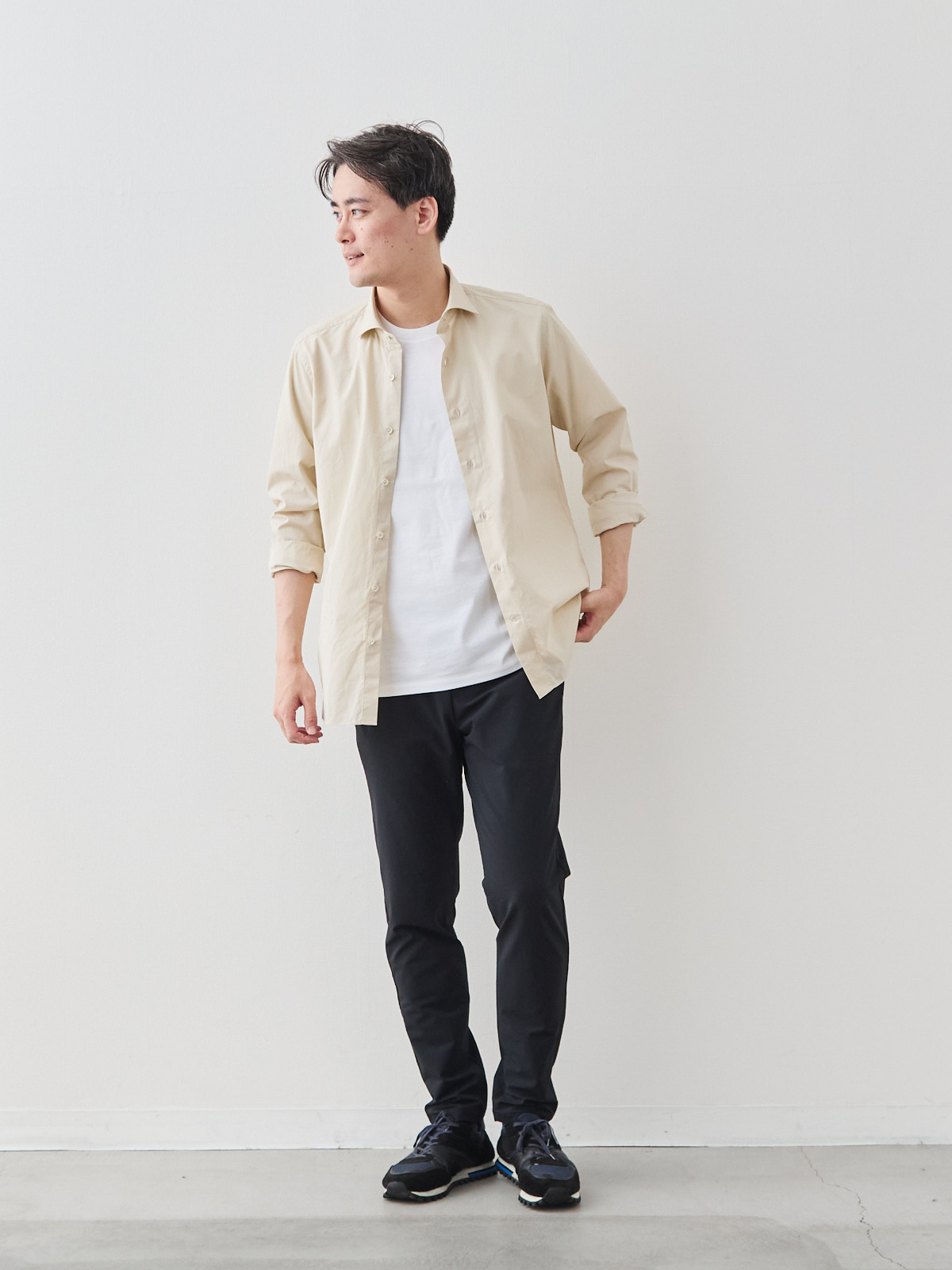 モデル 181cm 71kg ウエスト82cm サイズ L