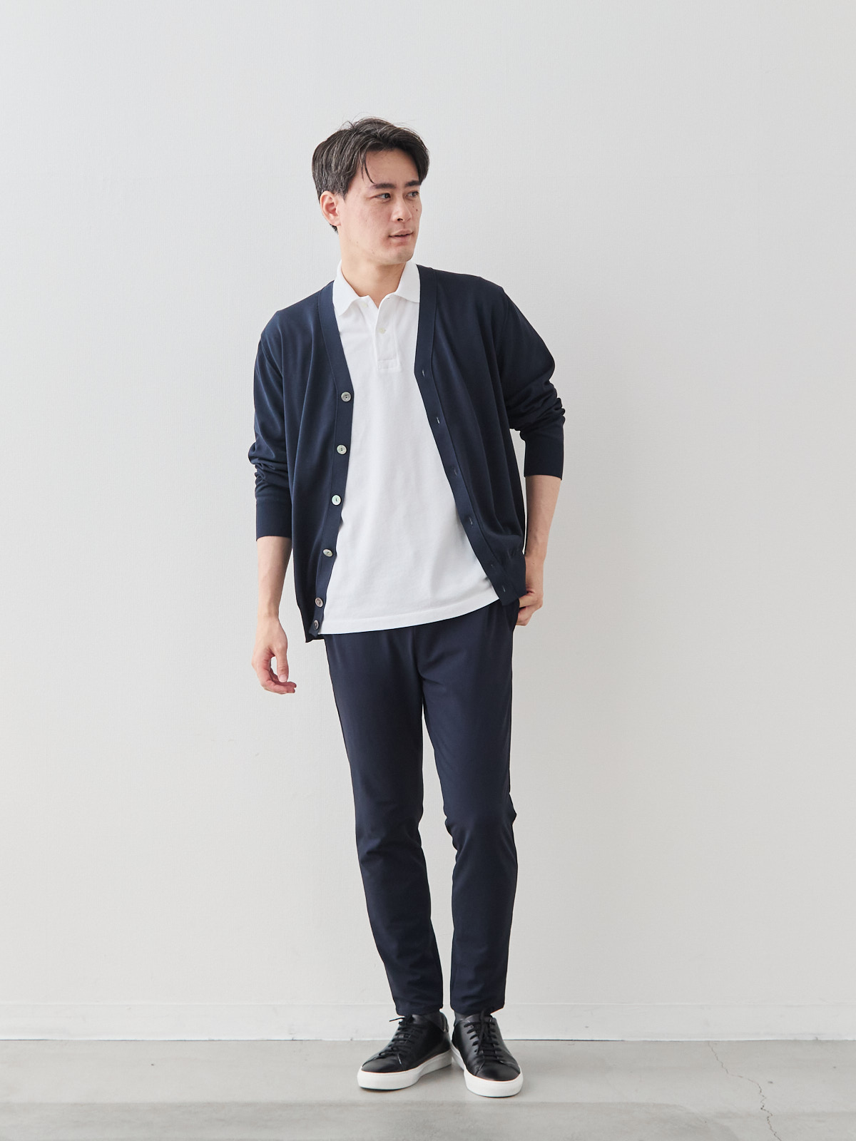 モデル 181cm 71kg ウエスト82cm サイズ L