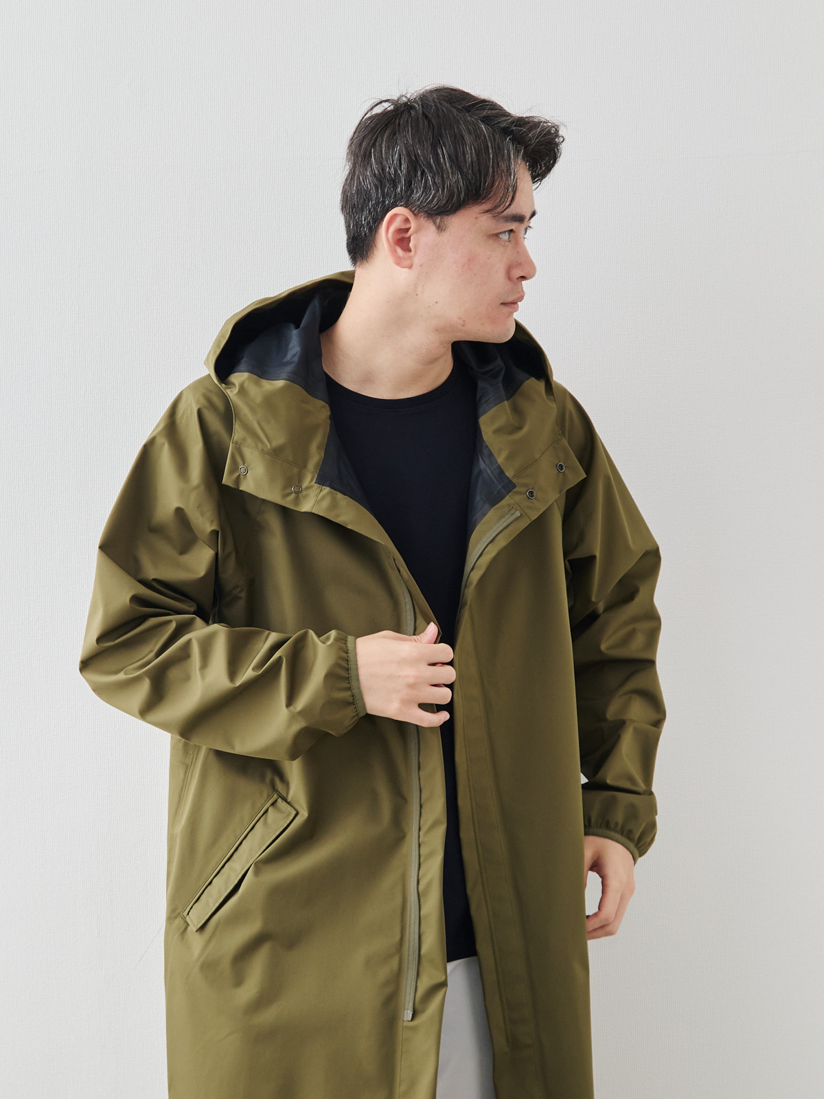 モデル 181cm 71kg ウエスト82cm サイズ L-LL