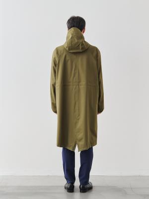 モデル 181cm 71kg ウエスト82cm サイズ L-LL