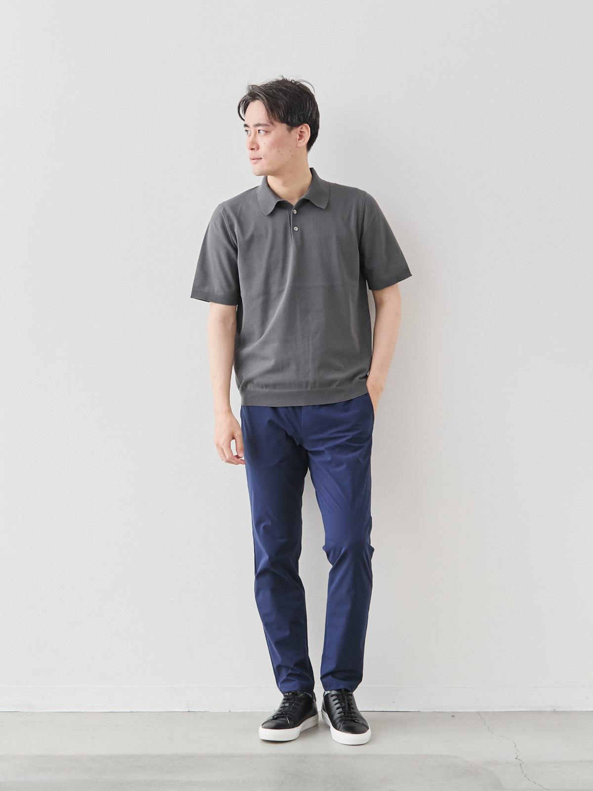 モデル 181cm 71kg ウエスト82cm サイズ L